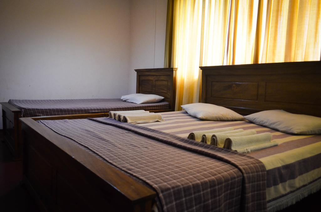 Yoho Mount Waves Hotel โคลอมโบ ห้อง รูปภาพ